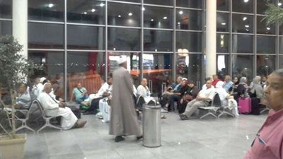 البحوث الإسلامية: انتشار وعاظ الأزهر في صالات السفر لتوعية الحجاج