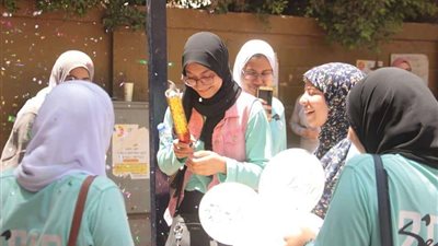 غدًا طلاب الصف الأول الثانوي يؤدون امتحان الفرصة الثانية