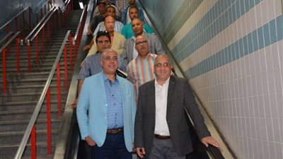 رئيس شركة مترو الأنفاق يتفقد محطات الخط الثالث