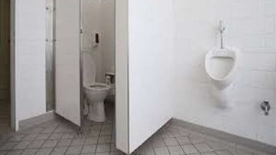 دراسة: مقابض أبواب مراحيض الرجال أكثر تلوث من حمامات النساء