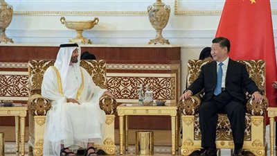 الرئيس الصيني يستقبل ولي عهد أبو ظبي في بكين
