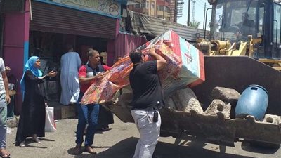تنفيذ حملة مكبرة لإزالة الإشغالات والتعديات بأسيوط