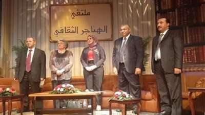 أستاذ تاريخ معاصر: نجاح ثورة 23 يوليو نتيجة لالتحام طبقات الشعب