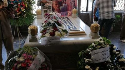 بالصور.. عبد الحكيم عبد الناصر يزور ضريح والده في ذكرى 23 يوليو