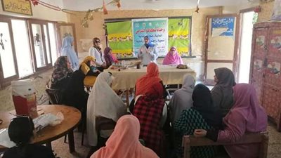 ندوات إعلامية  ببني سويف عن أهمية الفحص الذاتى لاكتشاف سرطان الثدي