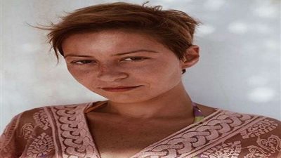 في عيد ميلادها الـ37.. أبرز لوكات منة شلبي 