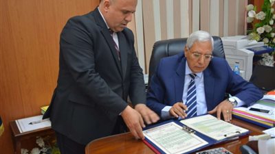 محافظ الدقهلية يعتمد نتيجة الدور الثاني للشهادة الإعدادية بنسبة نجاح 89.9%