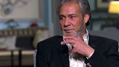 تشييع جثمان فاروق الفيشاوي من مسجد مصطفى محمود ظهر اليوم