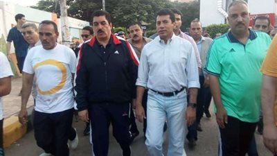 وزير الشباب والرياضة يطلق إشارة بدء مارثون وجهة مصر 2030