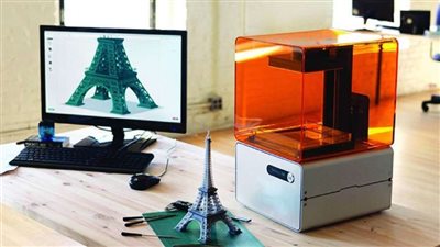 الطباعة ثلاثية الأبعاد تشعل الثورة التكنولوجية بالأسواق التجارية