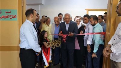 محافظ الجيزة يوجه بتجميل مداخل الوحدات المحلية والقرى