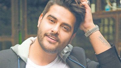 بعد 4 أيام.. ناصيف زيتون يقترب من 3 ونصف مليون مشاهدة بـ