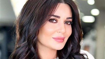 سيرين عبد النور تخطف الأنظار بـ