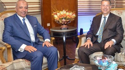 محافظ بني سويف: الأمن أساس التنمية والاستثمار