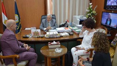 محافظ الدقهلية: نسعى للقضاء على ظاهرة الزواج المبكر