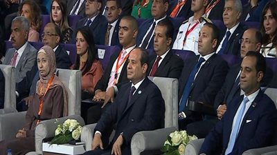الرئيس السيسي يشارك في فعاليات اليوم الثاني لمؤتمر الشباب