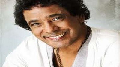 محمد منير يتخطى حاجز المليون مشاهدة بـ 