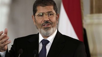 تأجيل دعوي المطالبة بسحب النياشين والأوسمة من المعزول محمد مرسي