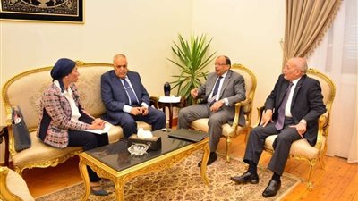 التنمية المحلية والبيئة والإنتاج الحربي يستعرضا مشروعات منظومة المخلفات الجديدة