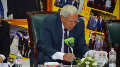 محافظ الدقهلية يقرر إغلاق مخبزين بجمصة لعدم وجود ترخيص