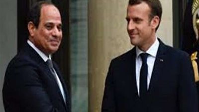السيسي يؤكد لـ ماكرون دعم مصر لوحدة واستقرار ليبيا