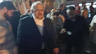 رئيس جامعة القاهرة يتفقد موقع حادث معهد الاورام