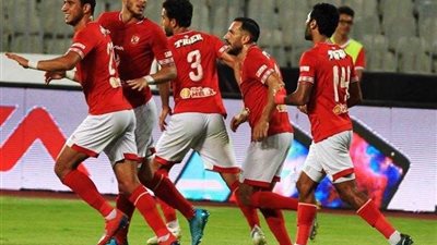 الأهلي يقرر صرف مكافآت الفوز بالدوري لتحفيز اللاعبين قبل 