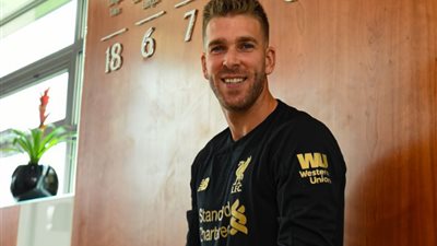 ليفربول يعلن ضم حارس وست هام