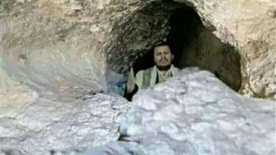 السفير السعودي باليمن يكشف مكان اختباء زعيم ميليشيات الحوثي