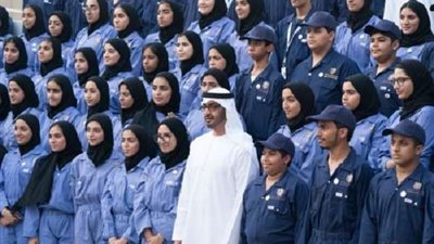 بإشراف وزارة التربية والتعليم.. محمد بن زايد يستقبل فريق سفراء العطاء (صور)