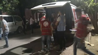 شباب الهلال الأحمر يقدمون الدعم لأهالي ضحايا معهد الأورام