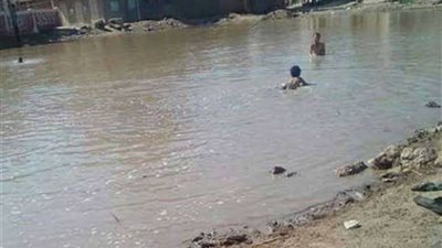 العثور على طفلين غارقين بمصرف صنبو في أسيوط