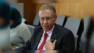 برلماني: الرئيس قدم رسالة واضحة بدعم المستثمر المصري