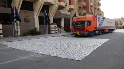 إحباط محاولات تهريب مخدرات بميناء القاهرة الجوي (فيديو)