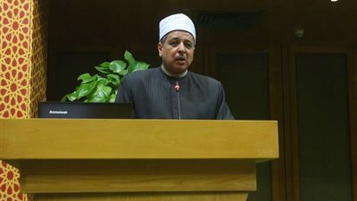 الأزهر الشريف يكرم أوائل معهد العلوم الإسلامية