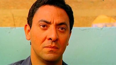 تعرف على موعد عزاء والدة الفنان فتحي عبد الوهاب