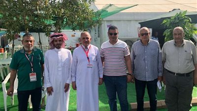 رئيس بعثة الحج المصرى يزور مخيمات التضامن بعرفات (صور)