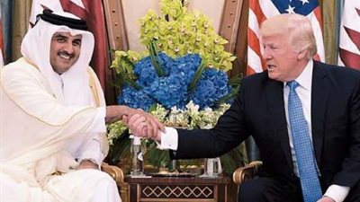 الرئيس الأمريكي يجري مباحثات هاتفية مع تميم