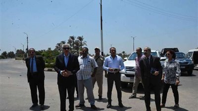 محافظ المنيا يوجه بإزالات فورية للتعديات على حرم الطريق