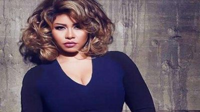 شيرين عبد الوهاب تؤجل طرح ألبومها الجديد