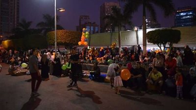 توافد الآلاف على مسجد مصطفى محمود استعدادا لـ صلاة عيد الأضحى