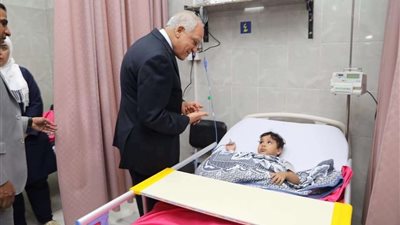 محافظ الجيزة يفتتح توسعات 5 أقسام بمستشفى التحرير العام