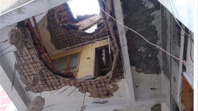 مصرع وإصابة طفلين إثر انهيار منزل بالشرقية
