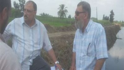 البيئة تواصل معاينة مواقع تجميع قش الأرز في الدقهلية