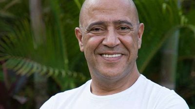 شاهد.. أشرف عبد الباقي يوجه رسالة للجماهير عن مسرح مصر