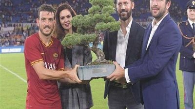 شاهد.. روما يستعين بفنان مصري للسخرية من كأس 