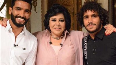 صالح وعبدالله جمعة بصحبة إسعاد يونس في 