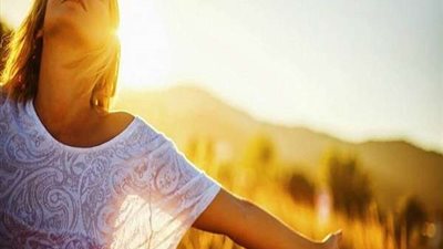 أبرزها التخلص من الاكتئاب.. فوائد مذهلة للشمس قد لا تعرفها