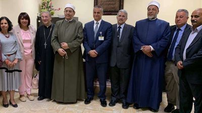 تفاصيل زيارة أعضاء بيت العائلة المصري للمعهد القومي للأورام (صور)