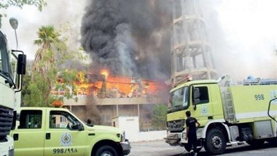 حريق ضخم في السعودية بدون إصابات (فيديو)